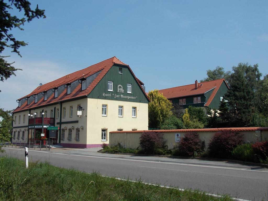 Gasthof Und Landhotel Zur Ausspanne Klipphausen Exterior photo